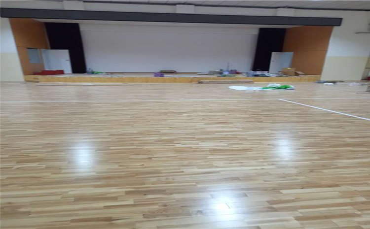 江西室內(nèi)運(yùn)動(dòng)木地板工程案例