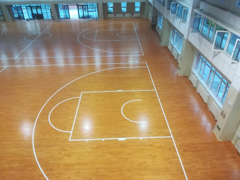 寧海銀川實驗中學(xué)體育館籃球場木地板竣工驗收